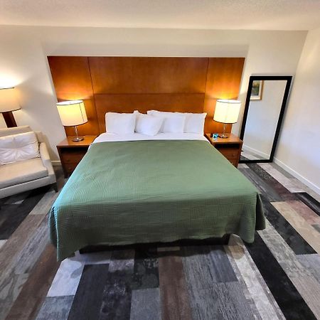 Shelton Inn Luaran gambar