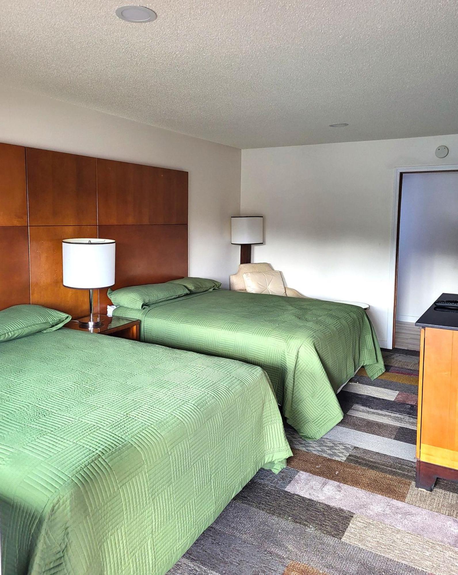 Shelton Inn Luaran gambar